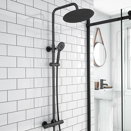 Arezzo Modern Round Thermostatic Shower (300mm Head - Matt Black)