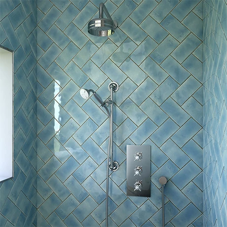 Heritage - Dawlish Concealed Valve with 6" Fixed Head & Adjustable Riser - Chrome - SDCDUAL03